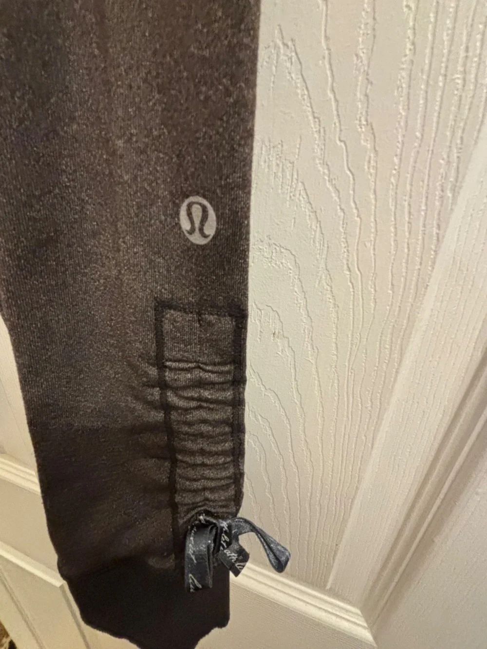 Lululemon Leggings with bow